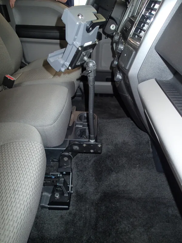 PKG-FAM-114 – HAVIS Computer Keyboard Mount, Compatible With 1.20 Inch x 1-1/2 Inch AMPs Hole Pattern Mounted Using B...
